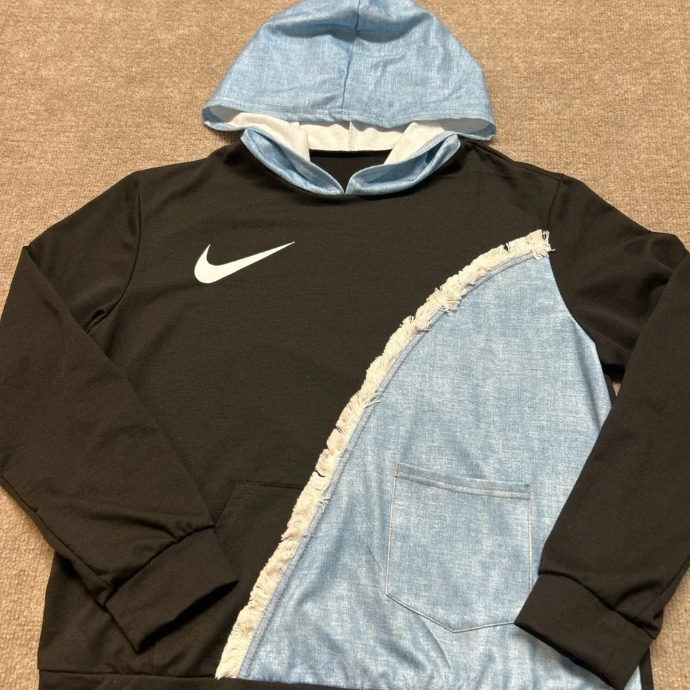 Nike Black and Light Blue Hoodie